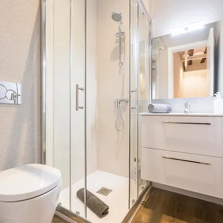 Comodo Y Precioso Apartamento Madrid Exterior photo
