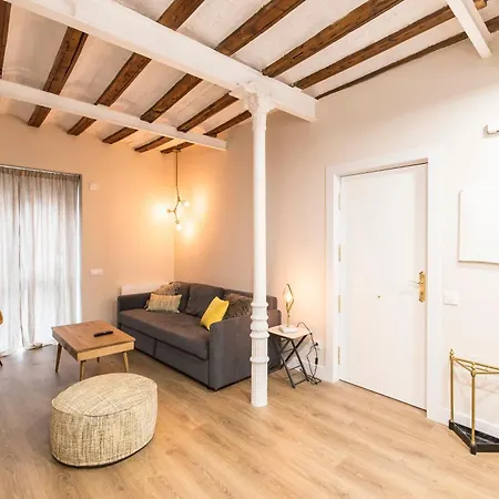 Comodo Y Precioso Apartamento Madrid Exterior photo